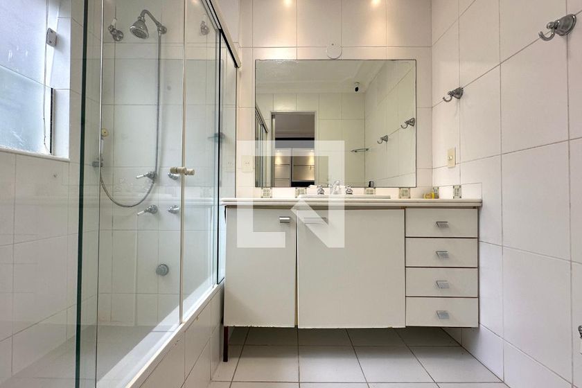 Apartamento, 3 quartos, 249 m² - Foto 26