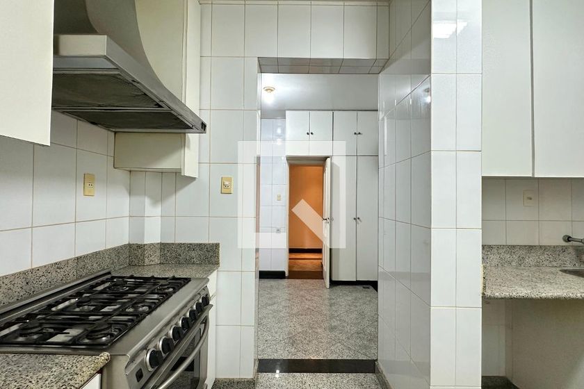 Apartamento, 4 quartos, 296 m² - Foto 37