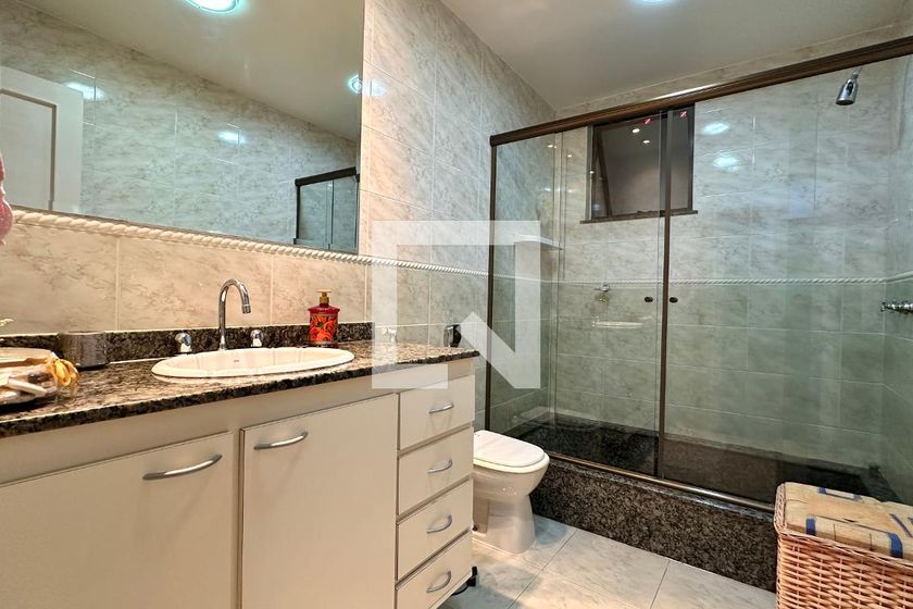 Apartamento, 3 quartos, 216 m² - Foto 43