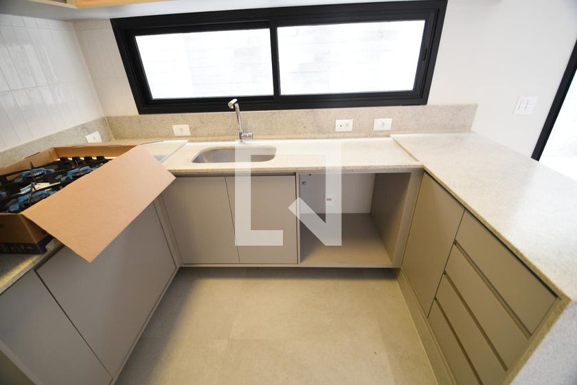Casa à Venda - Mansões Santo Antônio, 3 Quartos,  158 m2 em , Campinas - sp | SoloBR