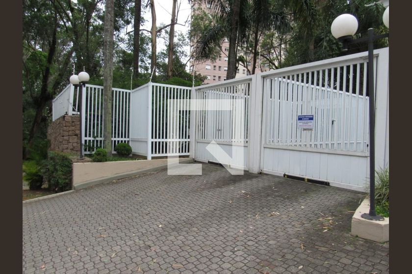 Apartamento, 3 quartos, 225 m² - Foto 223