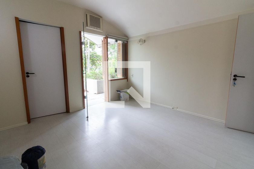 Casa, 4 quartos, 550 m² - Foto 37