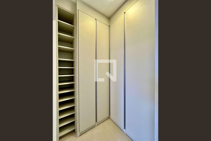 Apartamento à Venda - Bosque, 1 Quarto,  55 m2 em , Campinas - sp | SoloBR