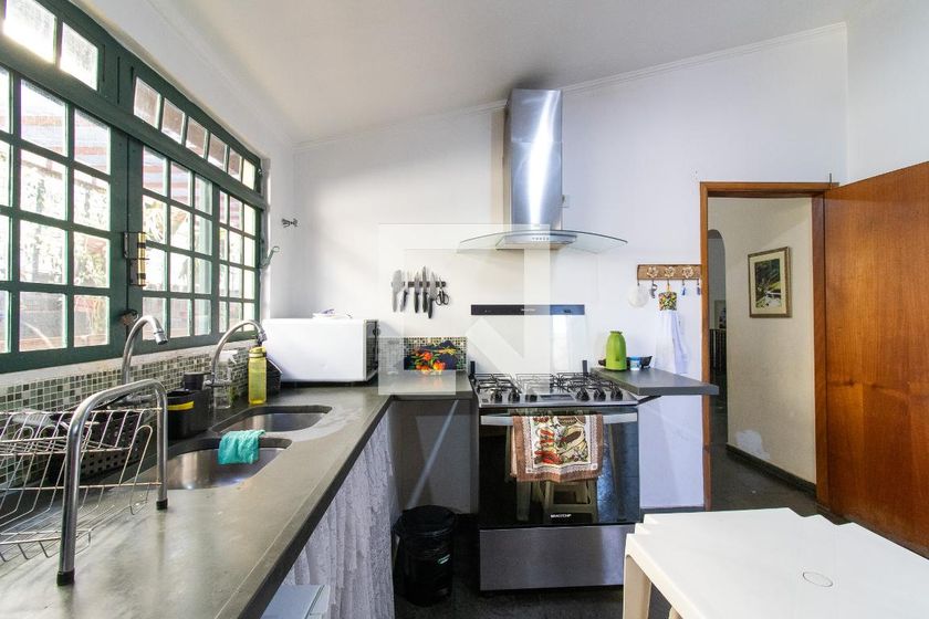 Casa à Venda - Fazenda Santa Cândida, 4 Quartos,  232 m2 em , Campinas - sp | SoloBR