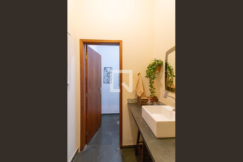 Casa à Venda - Fazenda Santa Cândida, 4 Quartos,  232 m2 em , Campinas - sp | SoloBR