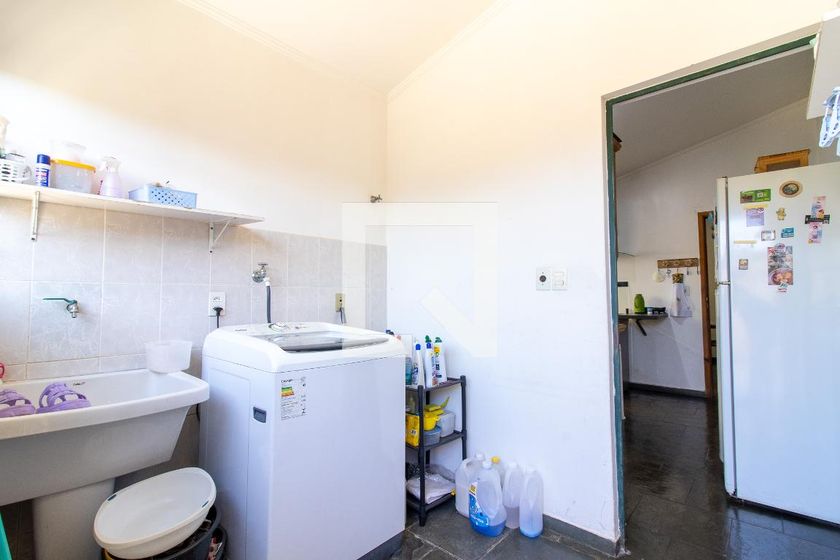 Casa à Venda - Fazenda Santa Cândida, 4 Quartos,  232 m2 em , Campinas - sp | SoloBR
