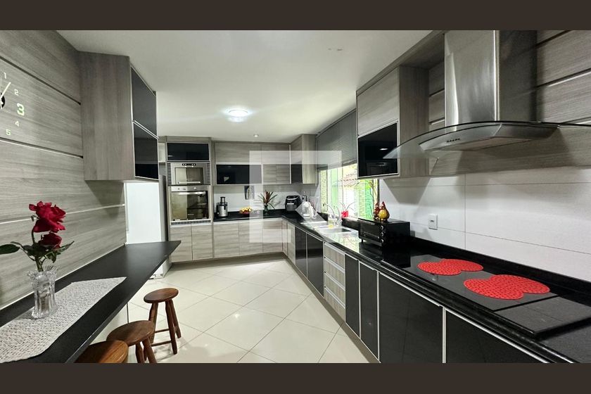 Casa, 4 quartos, 450 m² - Foto 21