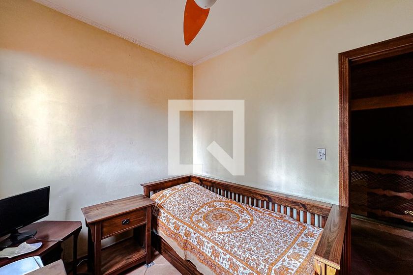 Casa, 3 quartos, 200 m² - Foto 40