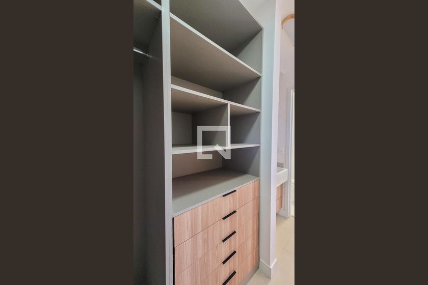 Apartamento à Venda - Bosque, 1 Quarto,  45 m2 em , Campinas - sp | SoloBR