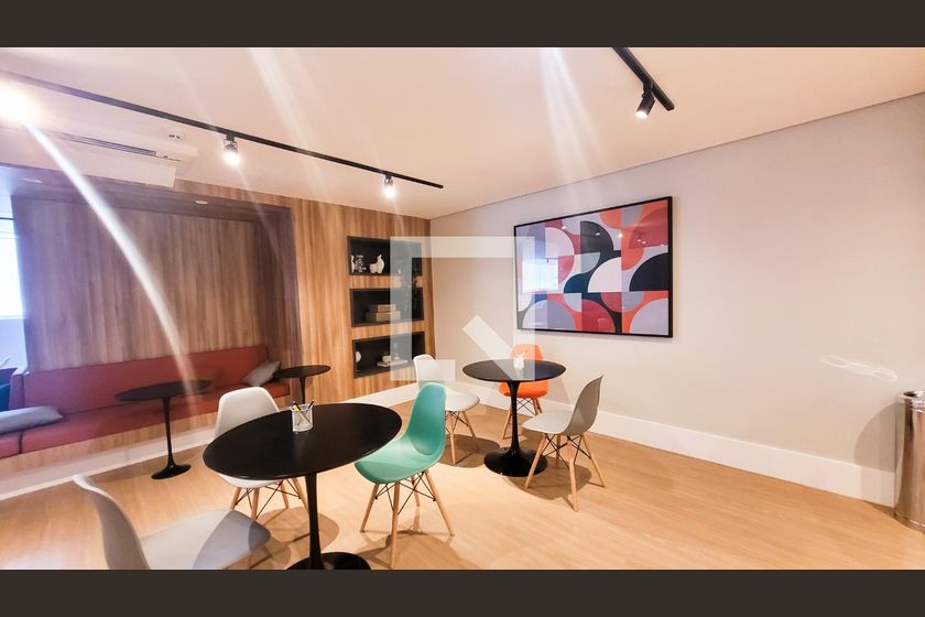 Apartamento à Venda - Bosque, 1 Quarto,  45 m2 em , Campinas - sp | SoloBR
