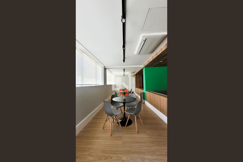Apartamento à Venda - Bosque, 1 Quarto,  45 m2 em , Campinas - sp | SoloBR