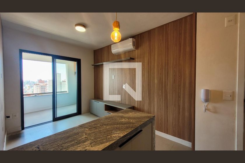 Apartamento à Venda - Bosque, 1 Quarto,  45 m2 em , Campinas - sp | SoloBR
