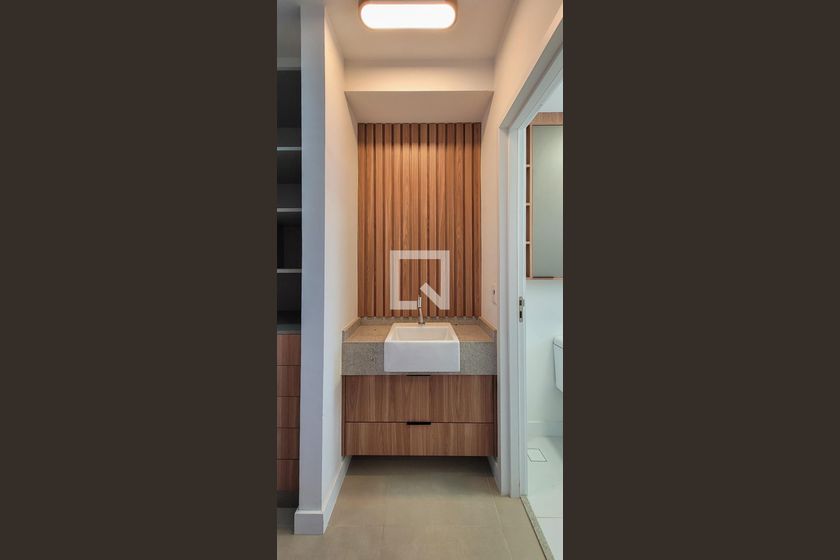 Apartamento à Venda - Bosque, 1 Quarto,  45 m2 em , Campinas - sp | SoloBR
