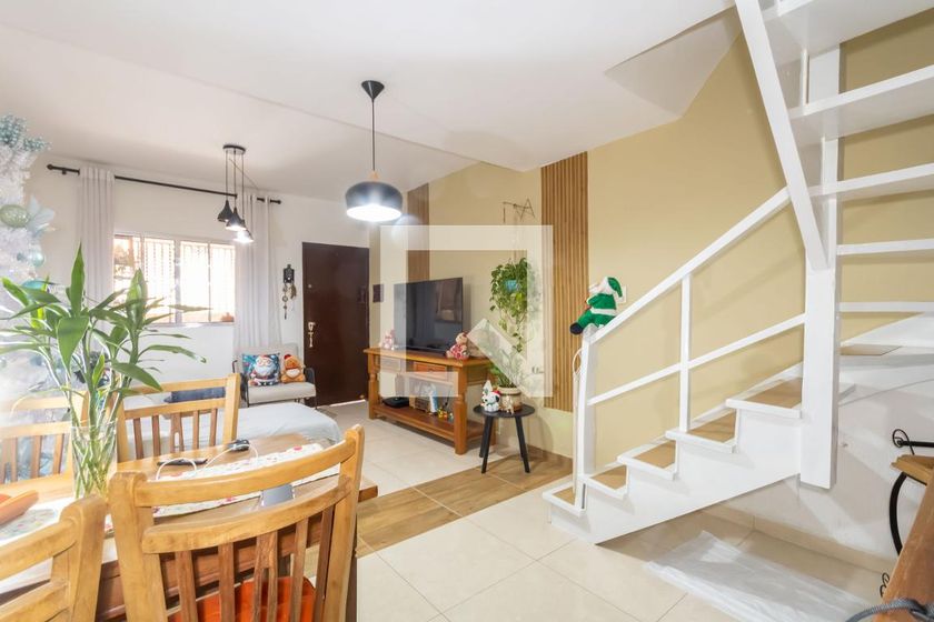 Casa, 2 quartos, 200 m² - Foto 1