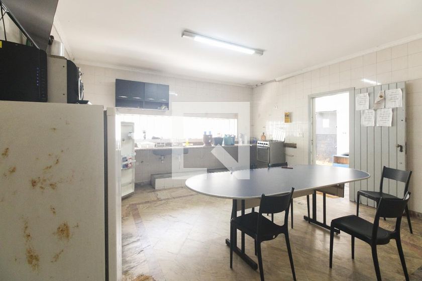Casa, 4 quartos, 240 m² - Foto 51