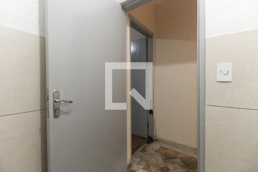 Casa, 4 quartos, 240 m² - Foto 49