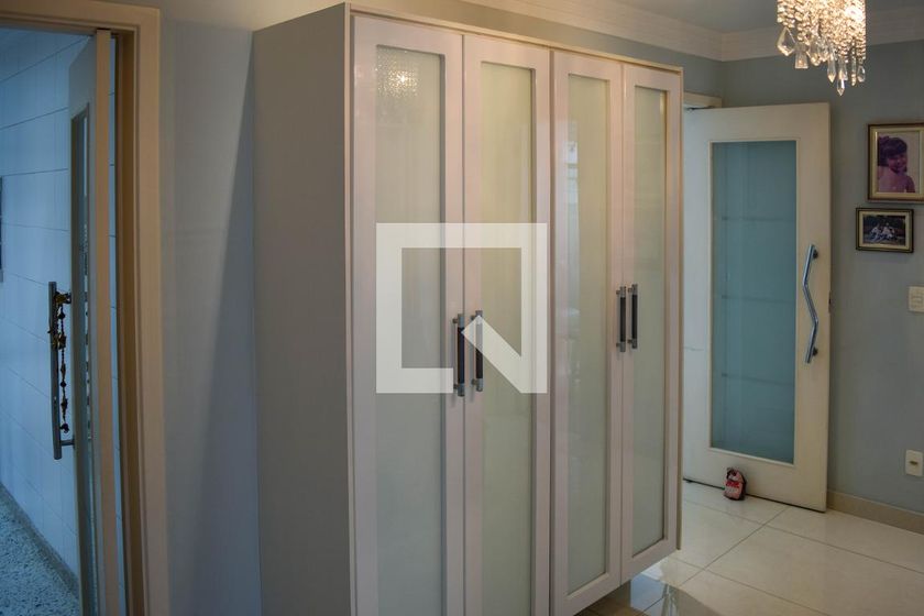 Apartamento, 4 quartos, 195 m² - Foto 61