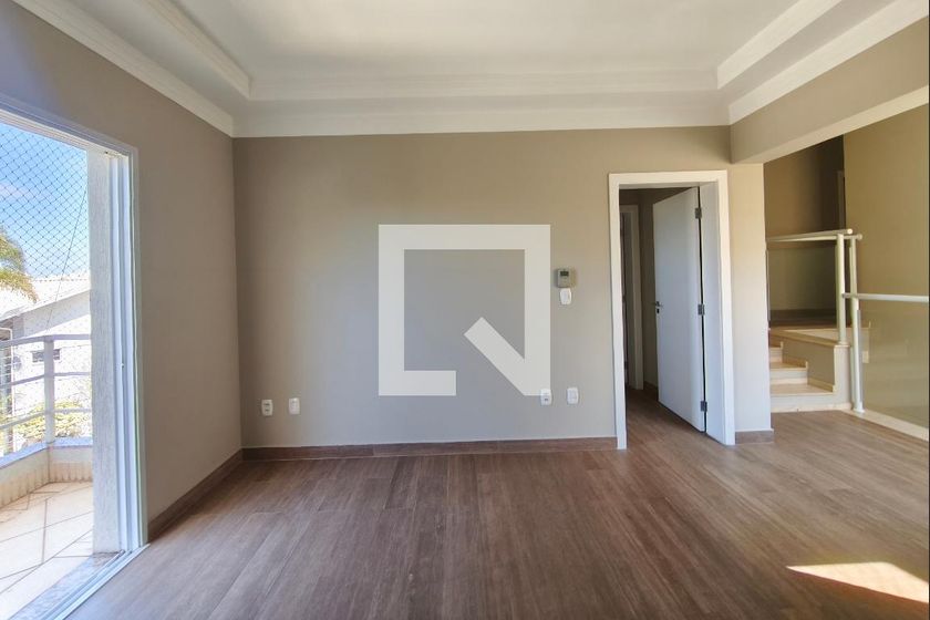Casa à Venda - Parque Prado, 4 Quartos,  600 m2 em , Campinas - sp | SoloBR
