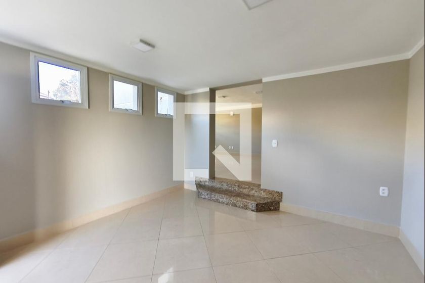Casa à Venda - Parque Prado, 4 Quartos,  600 m2 em , Campinas - sp | SoloBR