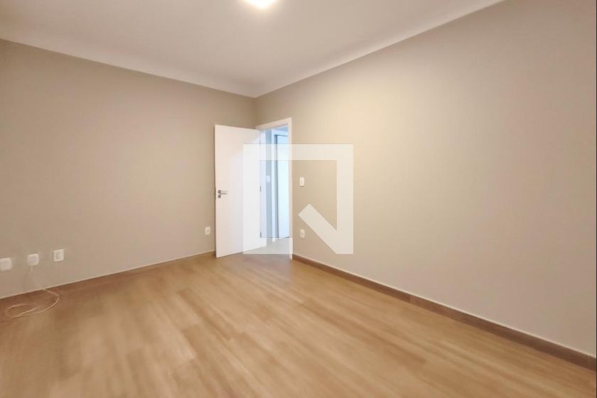 Casa à Venda - Parque Prado, 4 Quartos,  600 m2 em , Campinas - sp | SoloBR