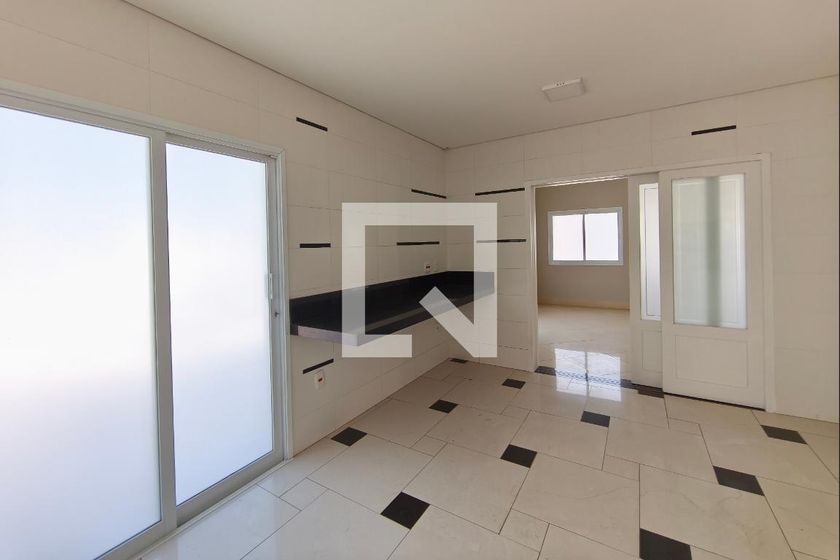 Casa à Venda - Parque Prado, 4 Quartos,  600 m2 em , Campinas - sp | SoloBR