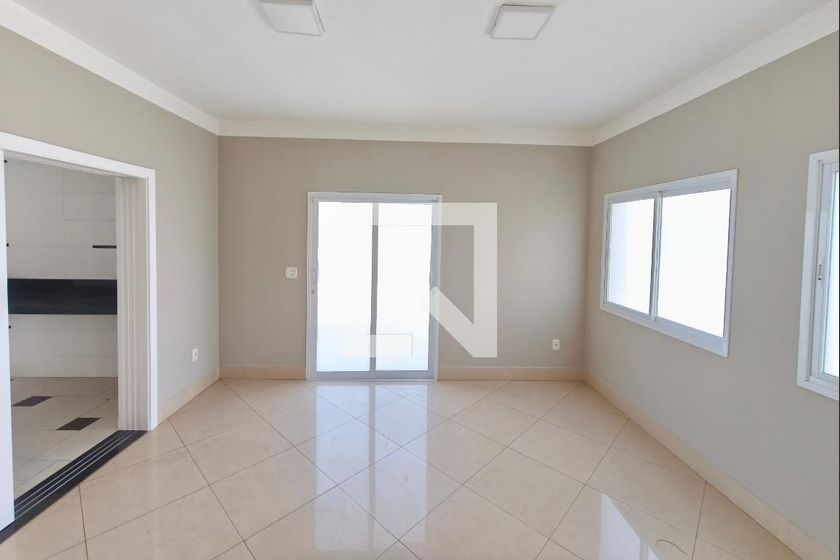 Casa à Venda - Parque Prado, 4 Quartos,  600 m2 em , Campinas - sp | SoloBR