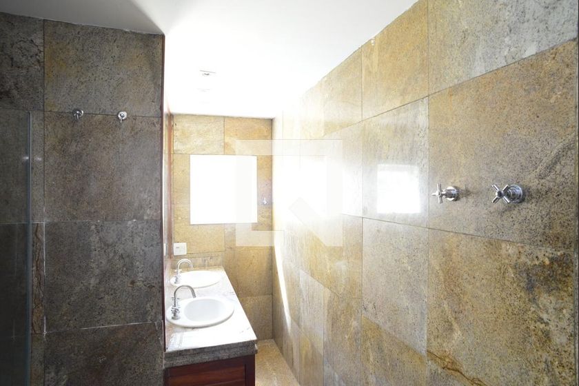 Casa, 4 quartos, 300 m² - Foto 63