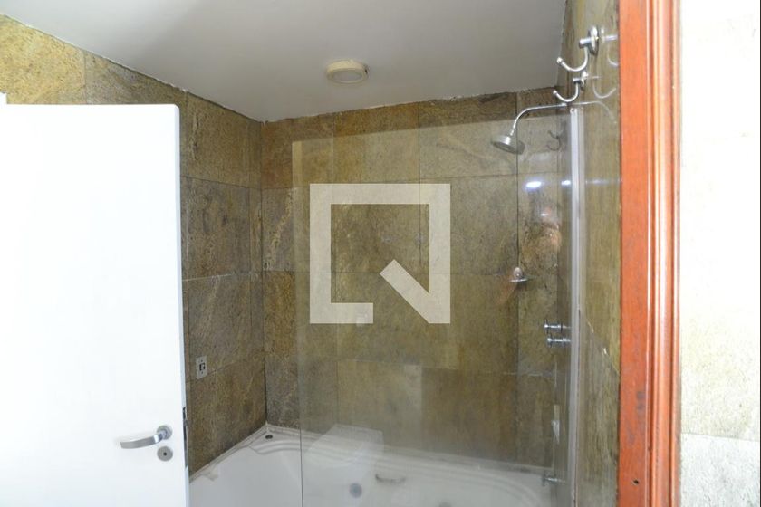 Casa, 4 quartos, 300 m² - Foto 67