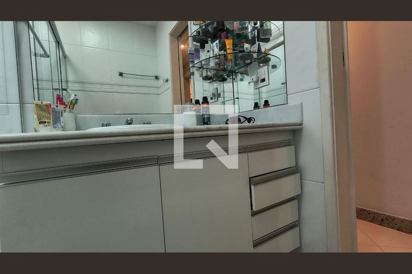 Apartamento, 3 quartos, 282 m² - Foto 37