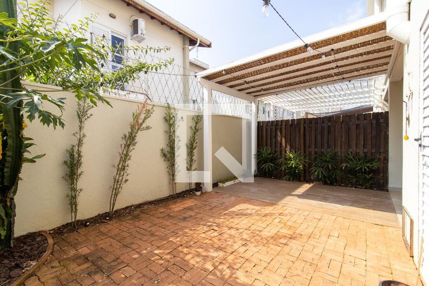Casa à Venda - Barão Geraldo - Centro, 3 Quartos,  133 m2 em , Campinas - sp | SoloBR