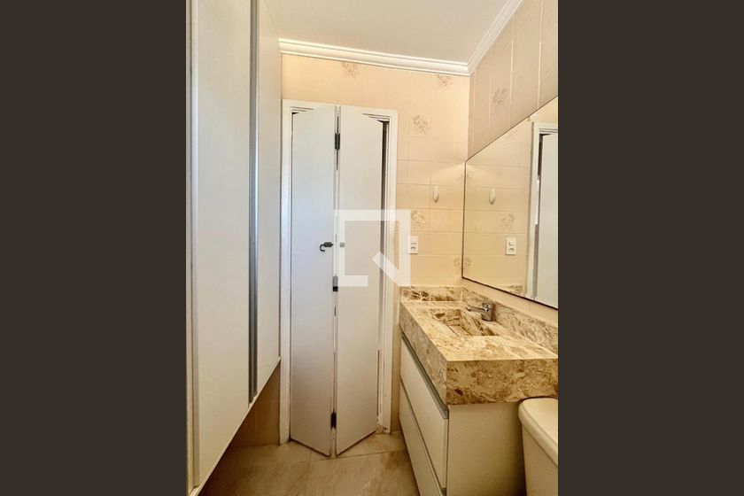 Apartamento à Venda - Jardim Flamboyant, 1 Quarto,  64 m2 em , Campinas - sp | SoloBR
