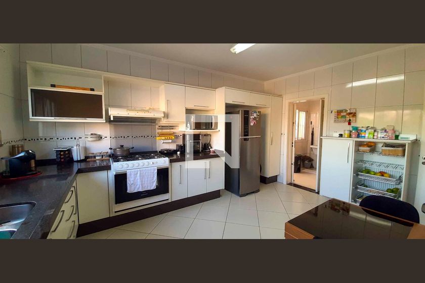 Casa, 4 quartos, 269 m² - Foto 135