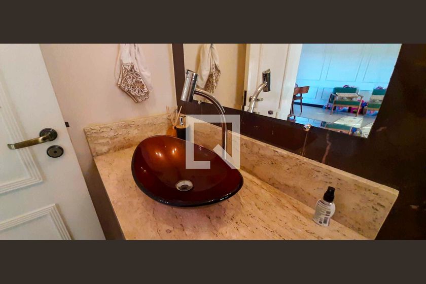 Casa, 4 quartos, 269 m² - Foto 29