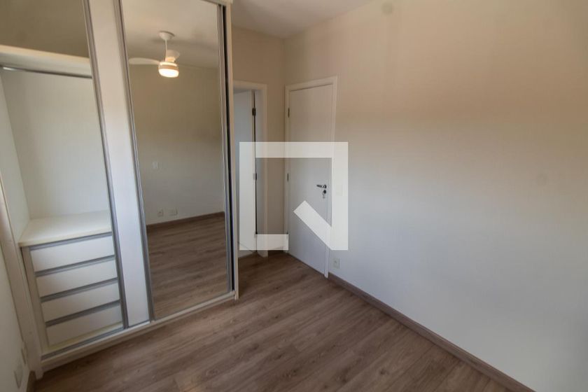 Apartamento à Venda - Lot. Alphaville Campinas, 4 Quartos,  137 m2 em , Campinas - sp | SoloBR