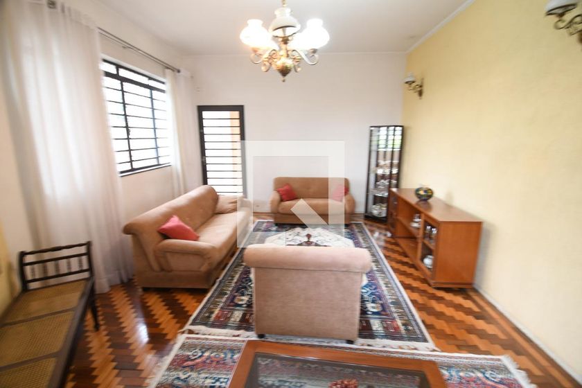 Casa à Venda - Guanabara, 3 Quartos,  198 m2 em , Campinas - sp | SoloBR