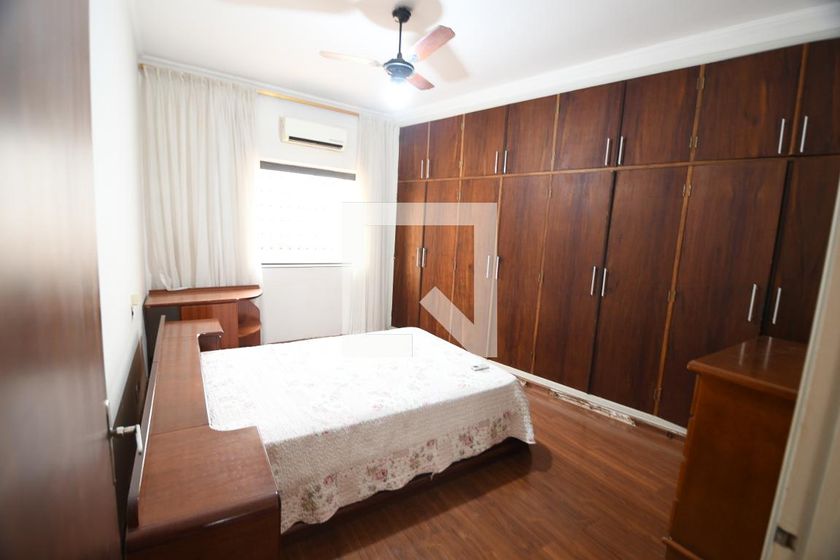 Casa à Venda - Guanabara, 3 Quartos,  198 m2 em , Campinas - sp | SoloBR