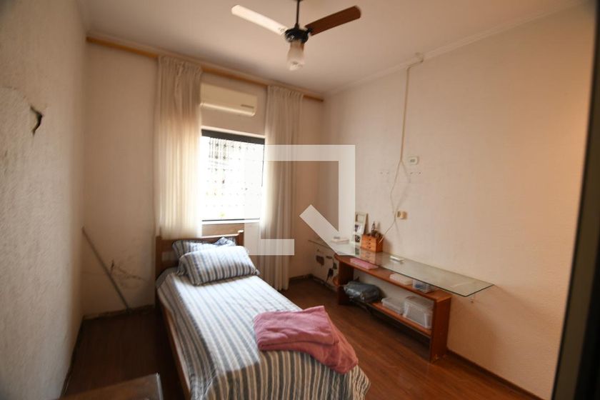 Casa à Venda - Guanabara, 3 Quartos,  198 m2 em , Campinas - sp | SoloBR