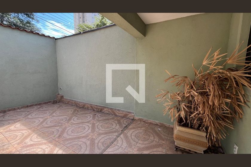 Casa à Venda - Taquaral, 2 Quartos,  300 m2 em , Campinas - sp | SoloBR