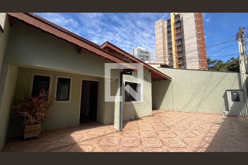 Casa à Venda - Taquaral, 2 Quartos,  300 m2 em , Campinas - sp | SoloBR