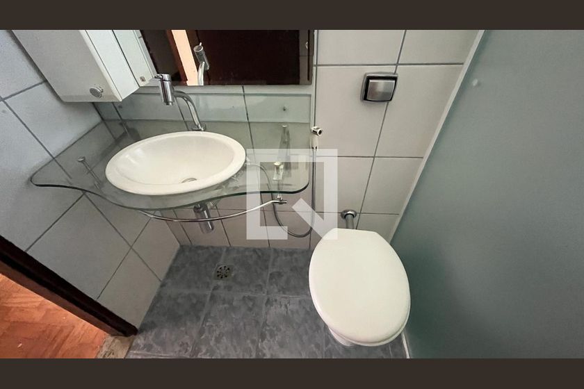 Casa à Venda - Taquaral, 2 Quartos,  300 m2 em , Campinas - sp | SoloBR