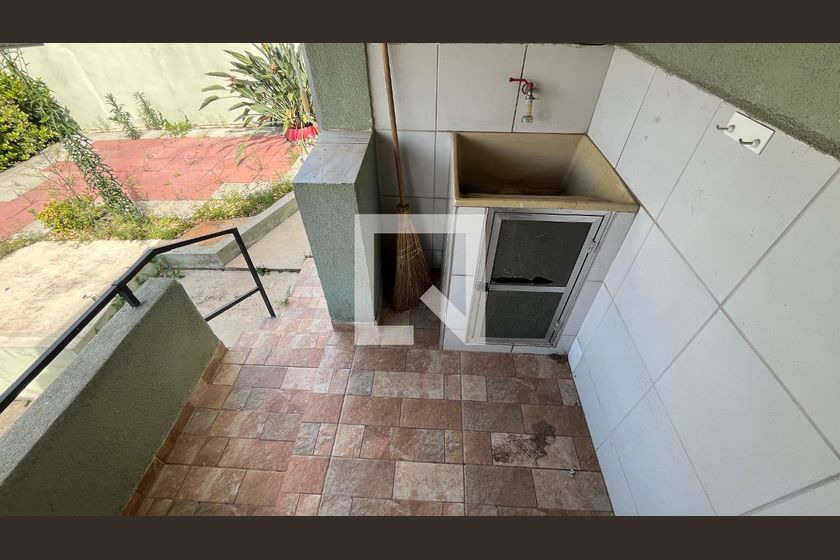 Casa à Venda - Taquaral, 2 Quartos,  300 m2 em , Campinas - sp | SoloBR