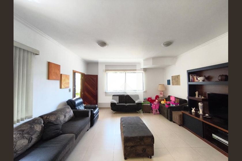 Casa, 4 quartos, 299 m² - Foto 4