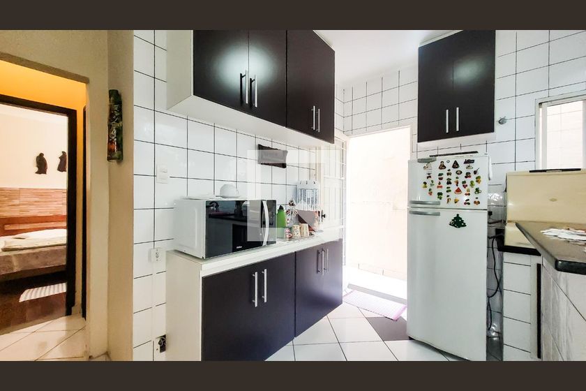 Casa à Venda - Taquaral, 2 Quartos,  170 m2 em , Campinas - sp | SoloBR