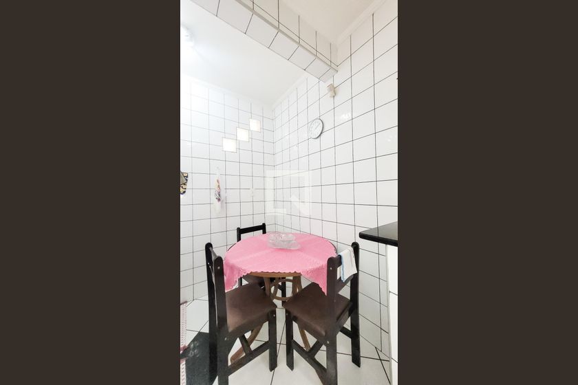 Casa à Venda - Taquaral, 2 Quartos,  170 m2 em , Campinas - sp | SoloBR