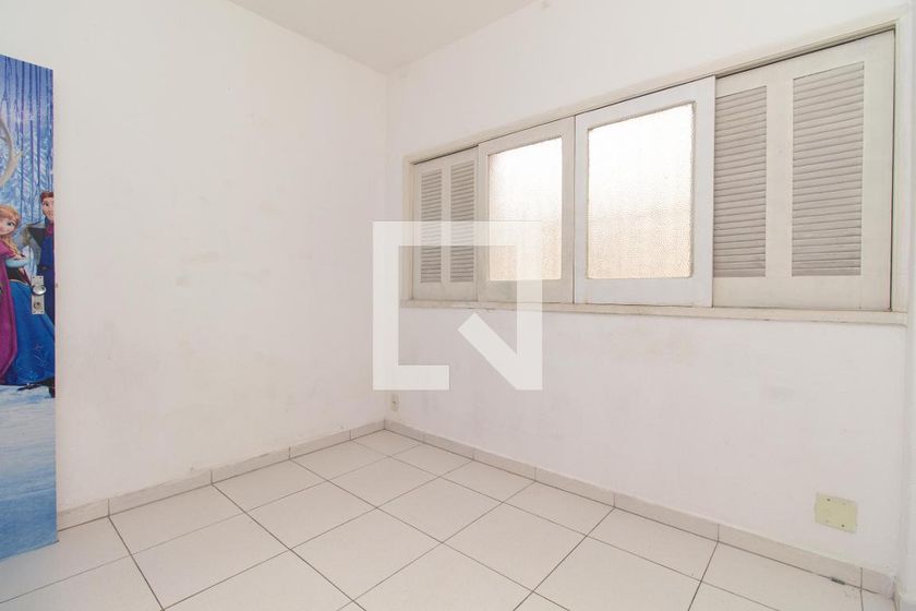 Casa, 3 quartos, 205 m² - Foto 35
