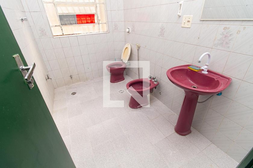 Casa, 3 quartos, 205 m² - Foto 59