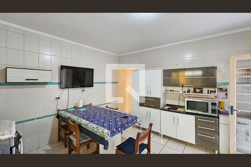 Casa, 3 quartos, 246 m² - Foto 37