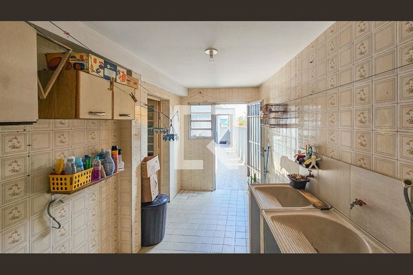 Casa, 3 quartos, 246 m² - Foto 43