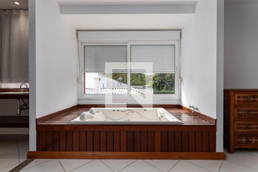 Casa, 5 quartos, 1500 m² - Foto 19