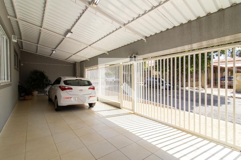 Casa à Venda - Jardim Flamboyant, 3 Quartos,  201 m2 em , Campinas - sp | SoloBR